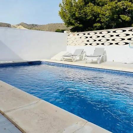 Villa Casa Blanca *